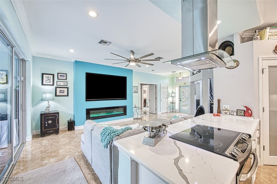 8516  Southwind Bay Circle