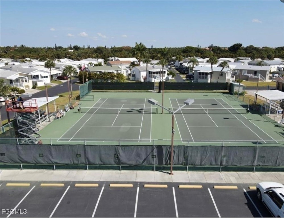 19681 #252  Summerlin Road