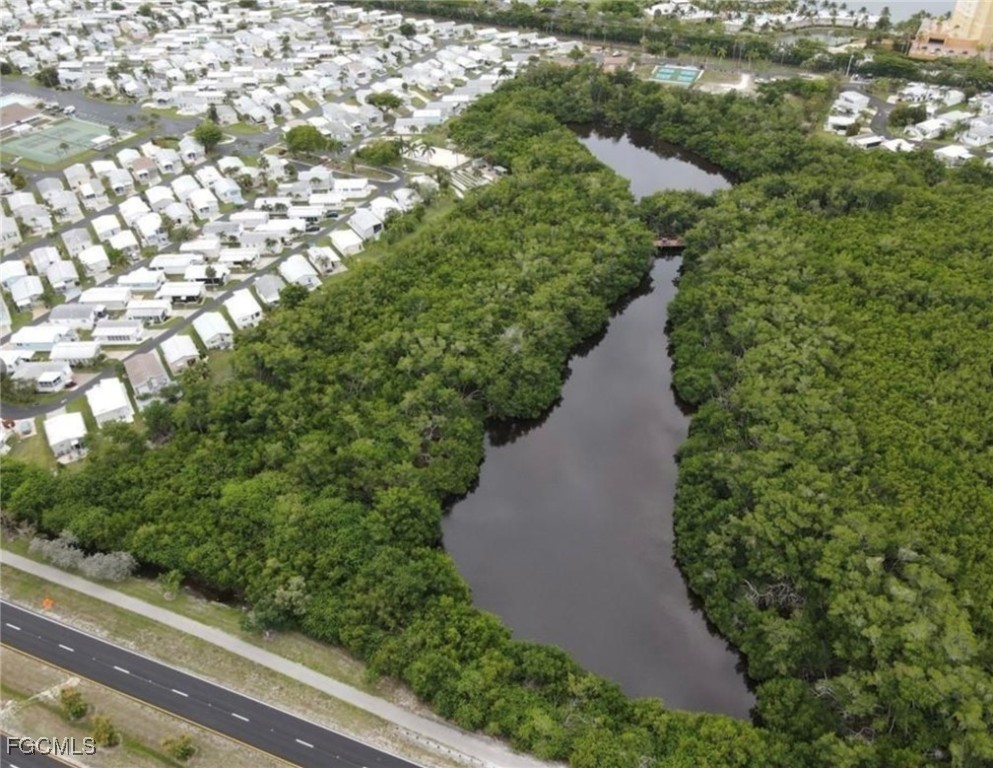 19681 #252  Summerlin Road