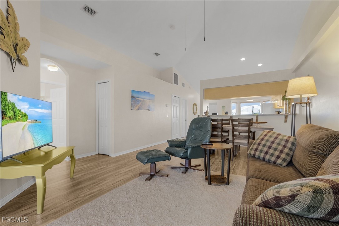 1813/1809  Andalusia Boulevard