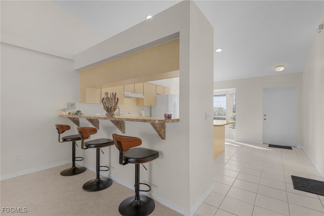 1813/1809  Andalusia Boulevard