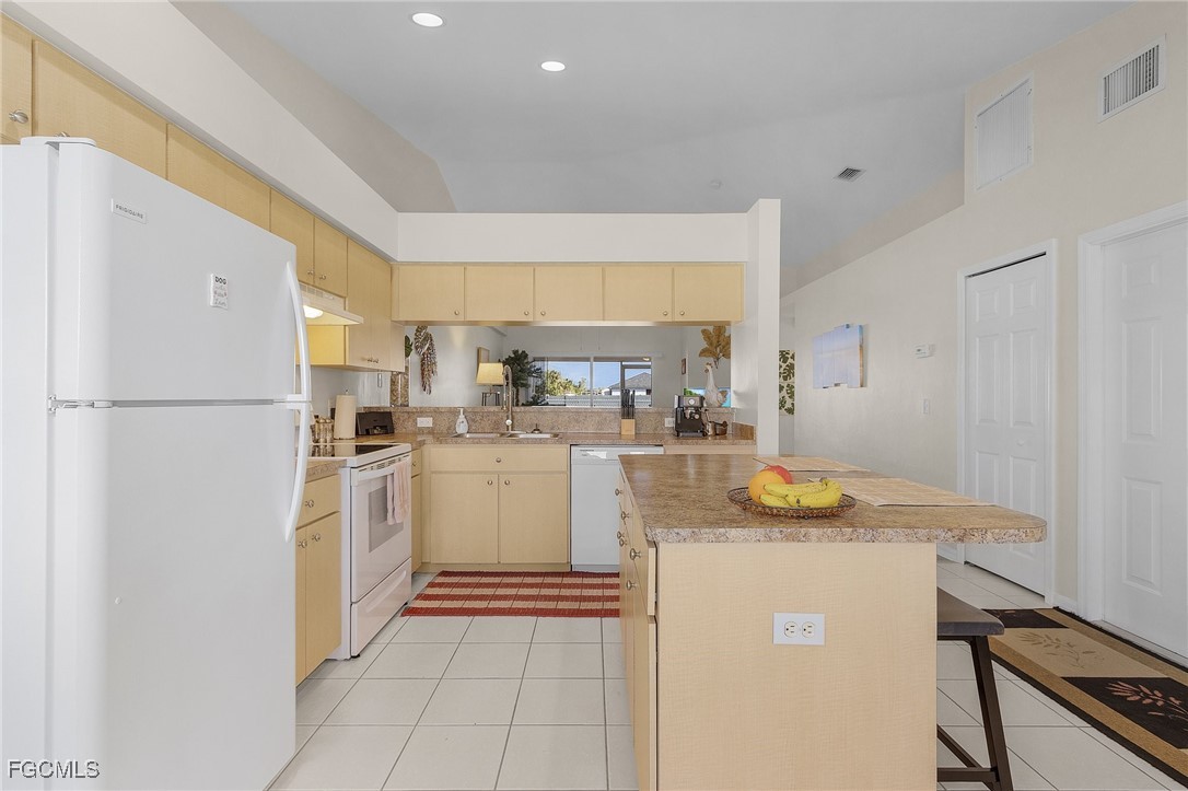 1813/1809  Andalusia Boulevard