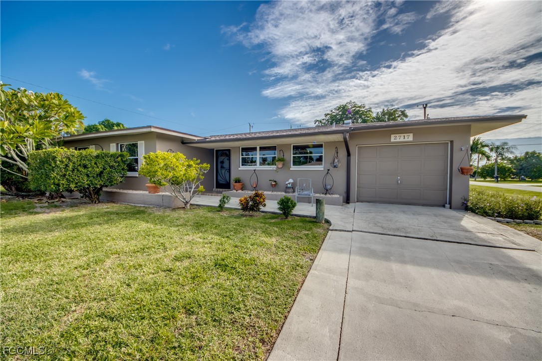 2717 SE 17th Place