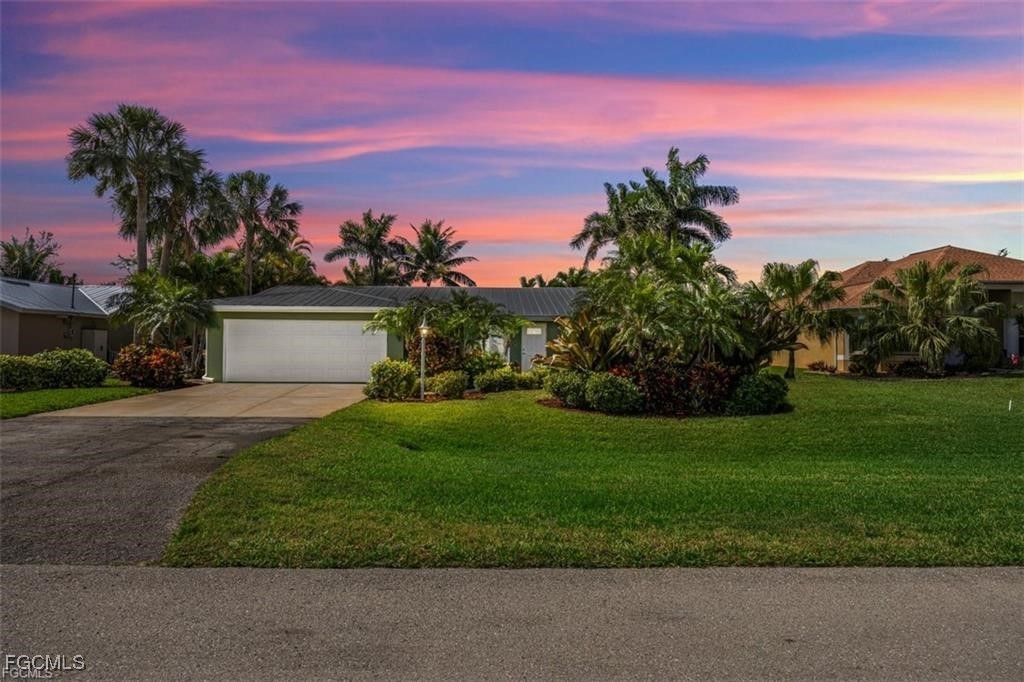 2032  Coral Point Drive