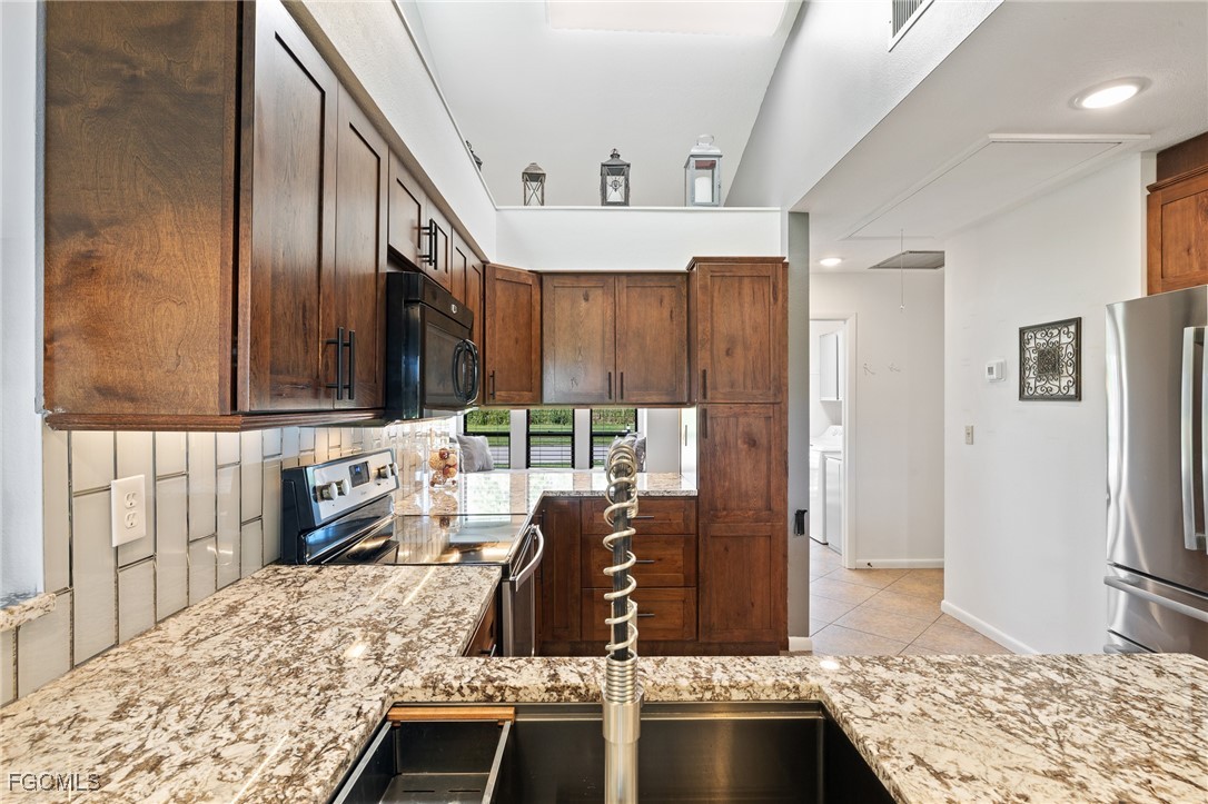 15138  Sam Snead Lane