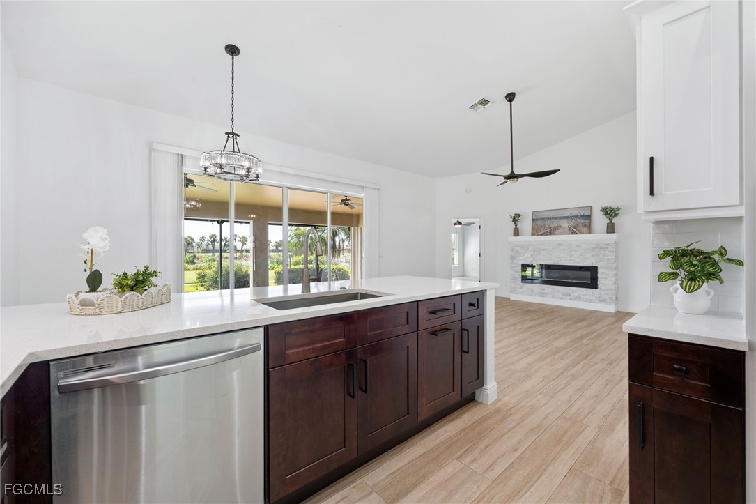 12881  Kelly Bay Court