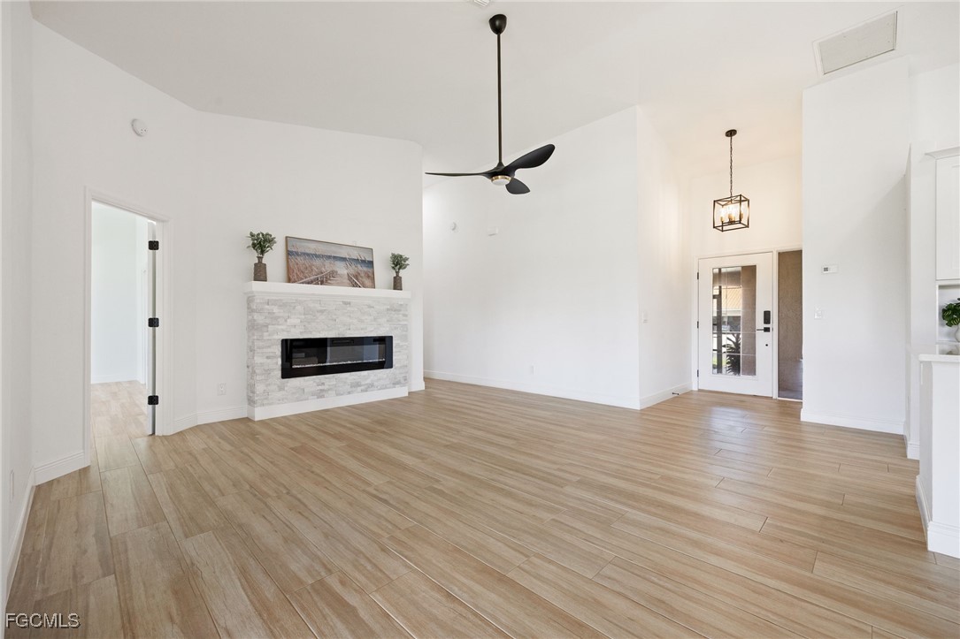 12881  Kelly Bay Court