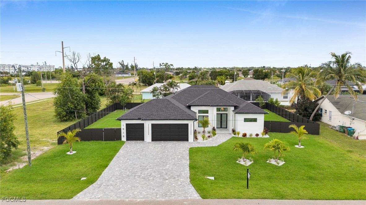 1919 SW 25th Terrace