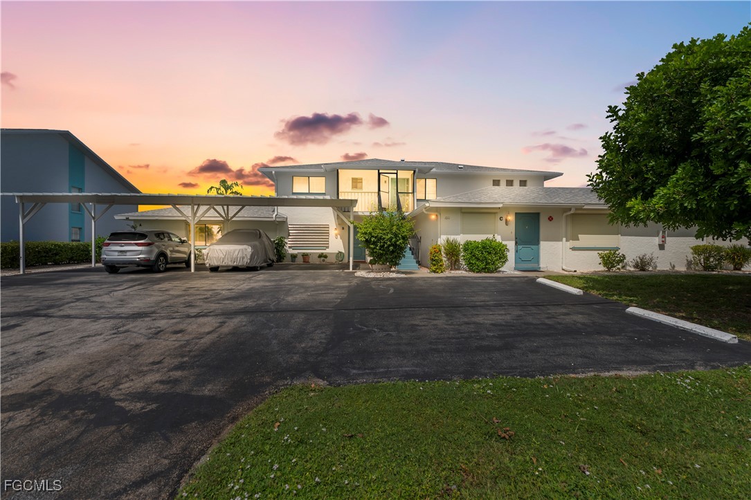 1011 SE 40th Street, Apt 5 E