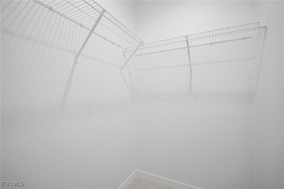 3309  armstrong Court