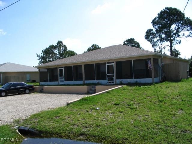 217  Ichabod Avenue