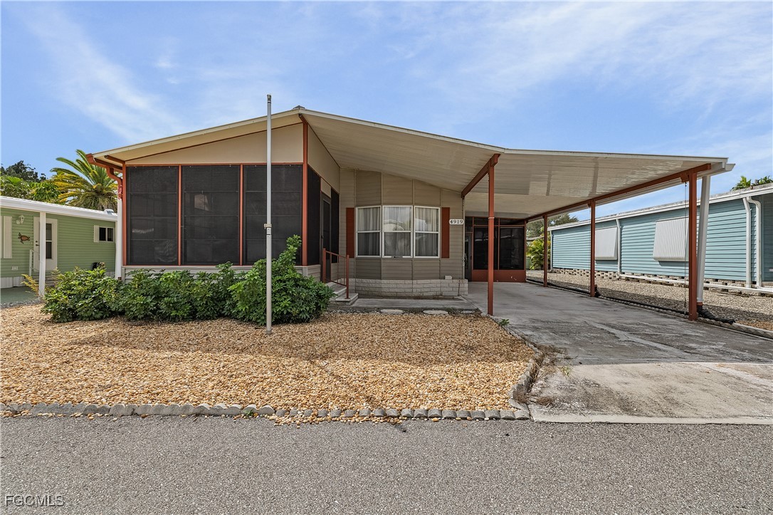 4919  Mullette Lane