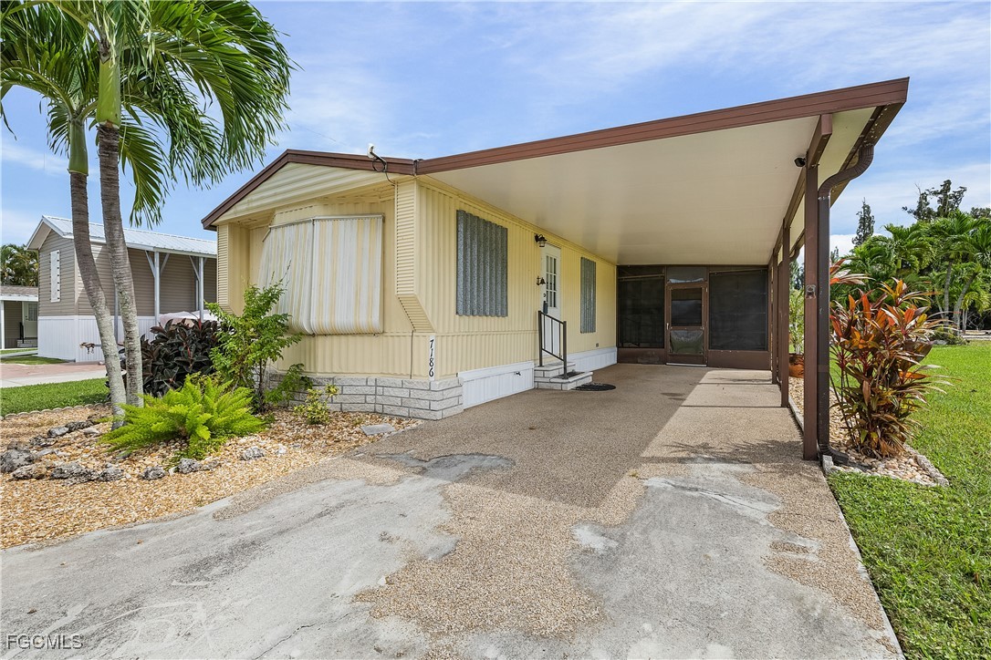 7186  Ladyfish Drive