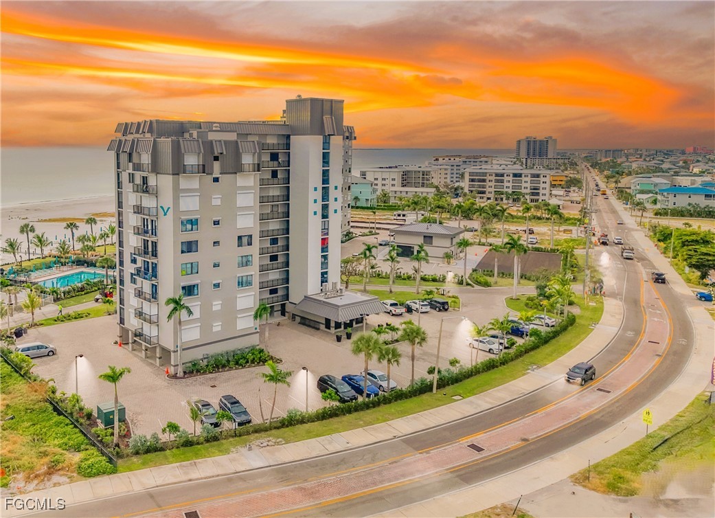 2810 Estero Boulevard, Apt 411