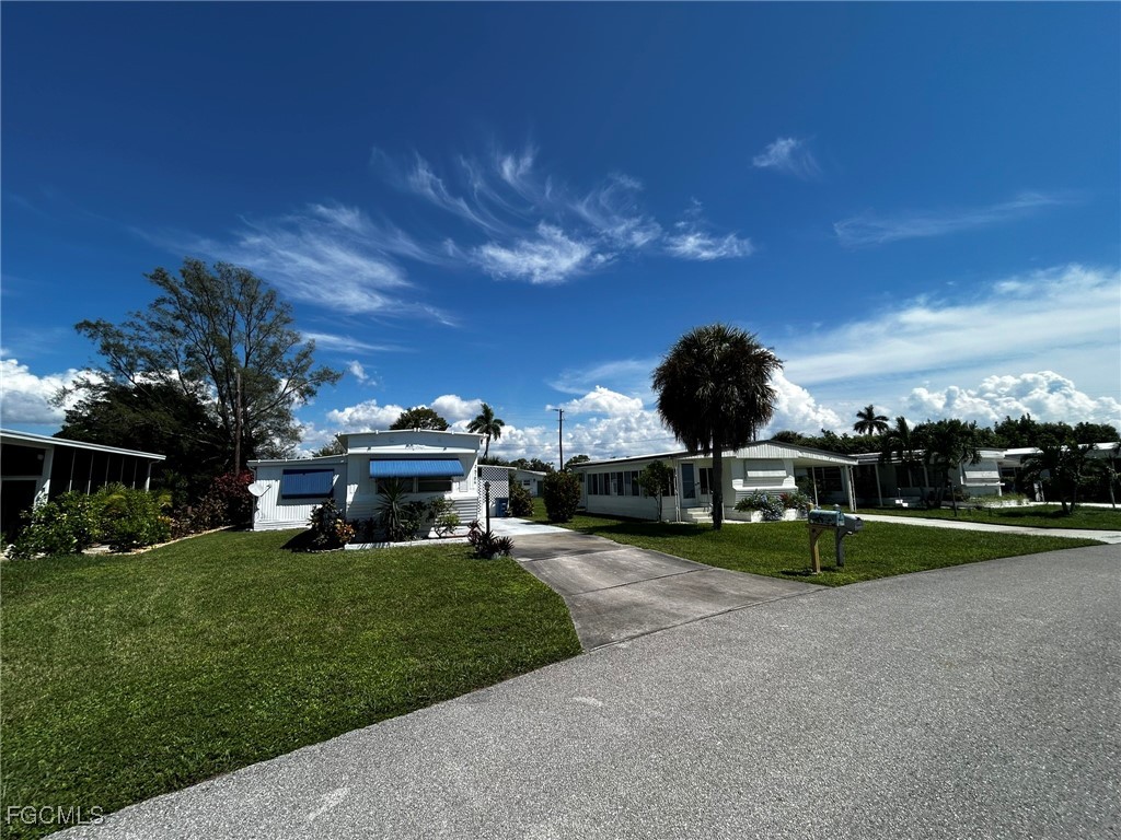 26186  Princess Lane