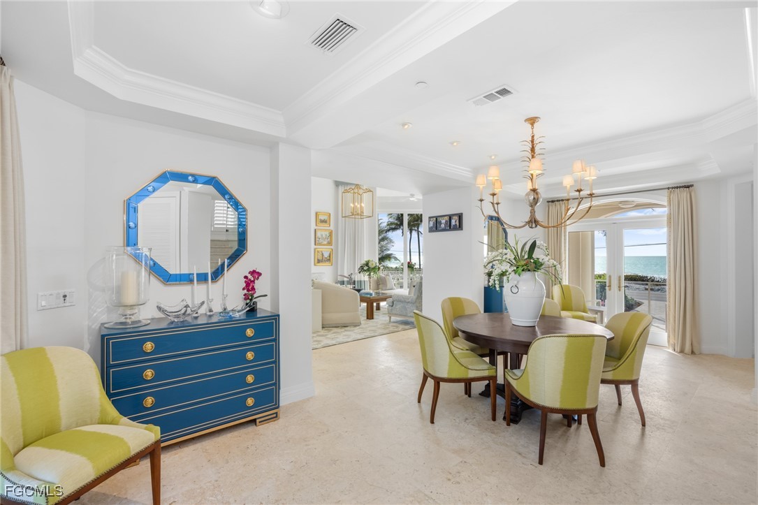 15735/737  Captiva Drive