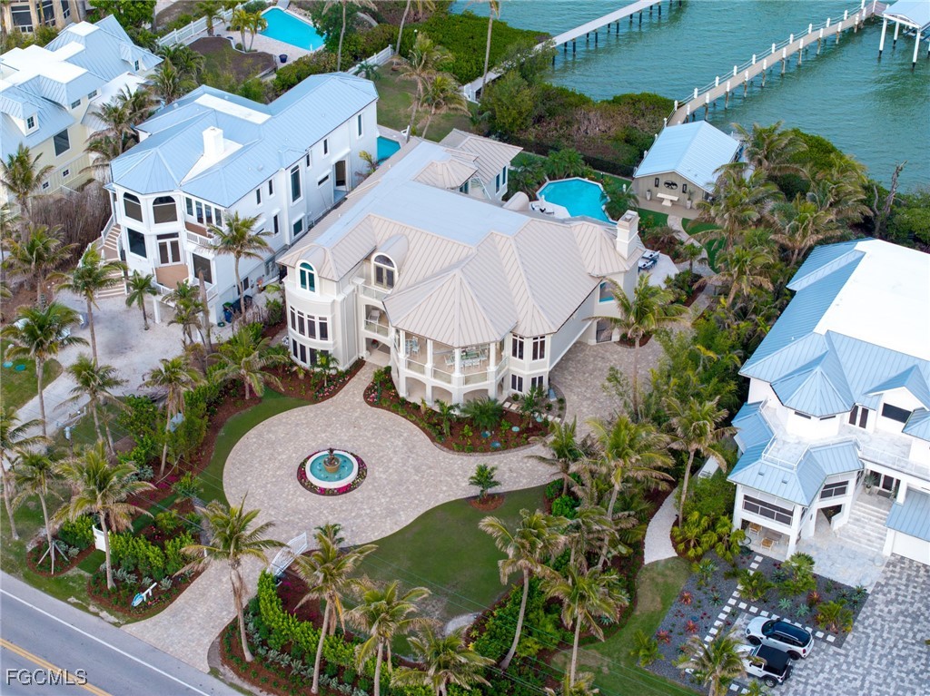 15735/737  Captiva Drive