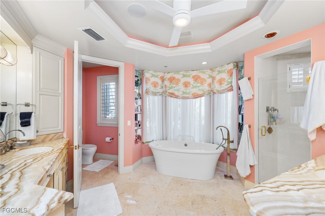 15735/737  Captiva Drive