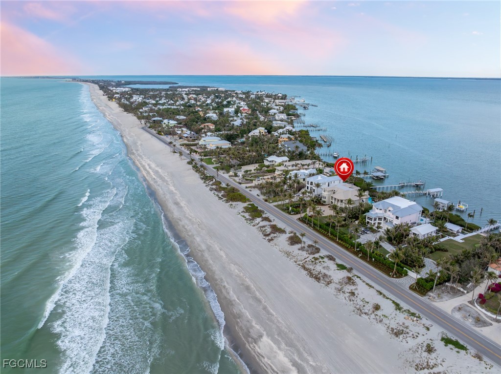 15735/737  Captiva Drive