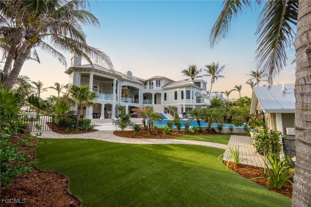 15735/737  Captiva Drive