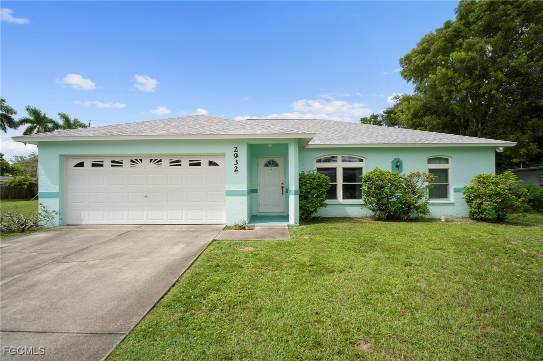 2932  Holly Road