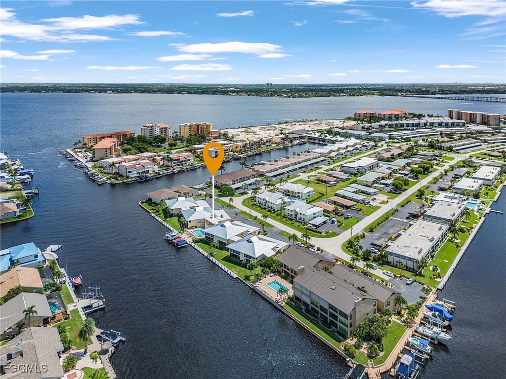 1911 SE 40th Terrace, Apt 201