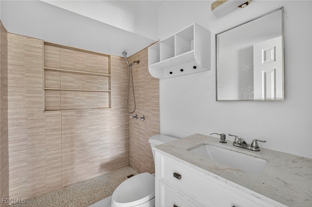 2613  Cartegena Avenue