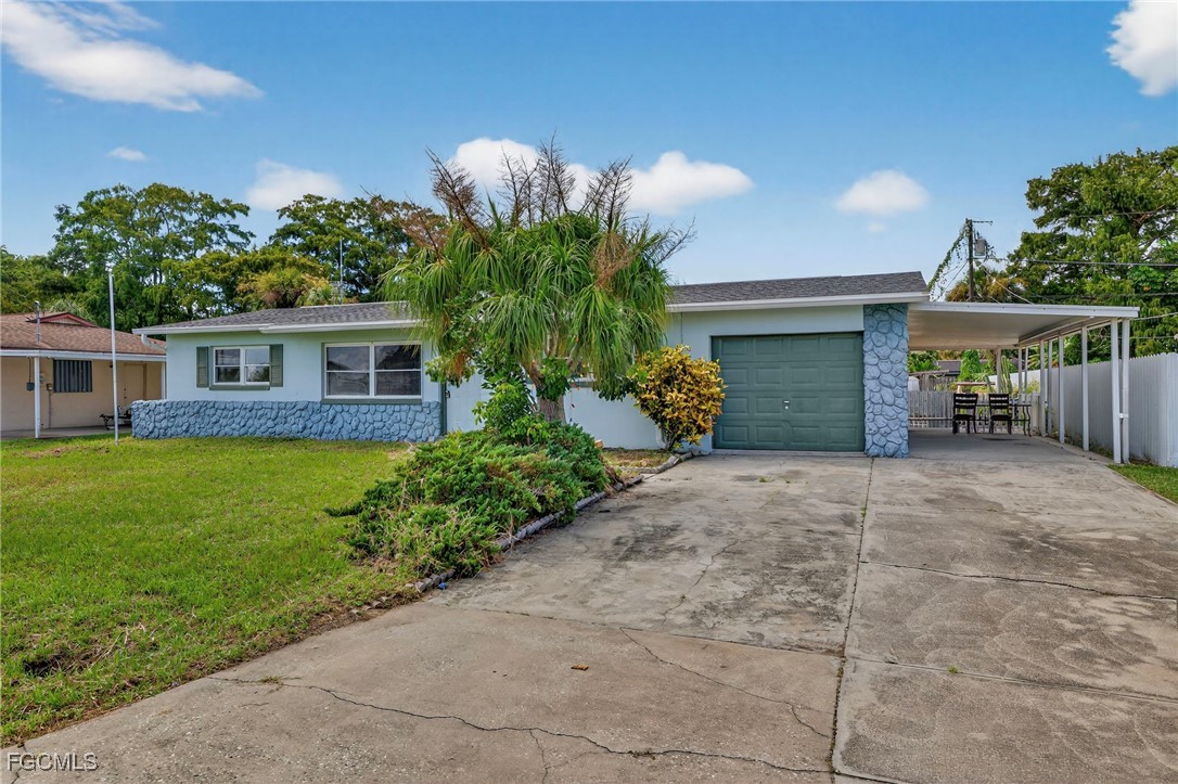 2613  Cartegena Avenue