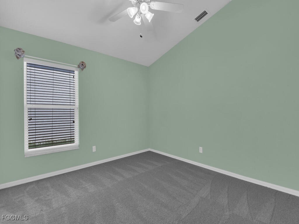 2012  Oxford Ridge Circle