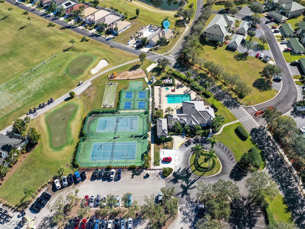 2012  Oxford Ridge Circle