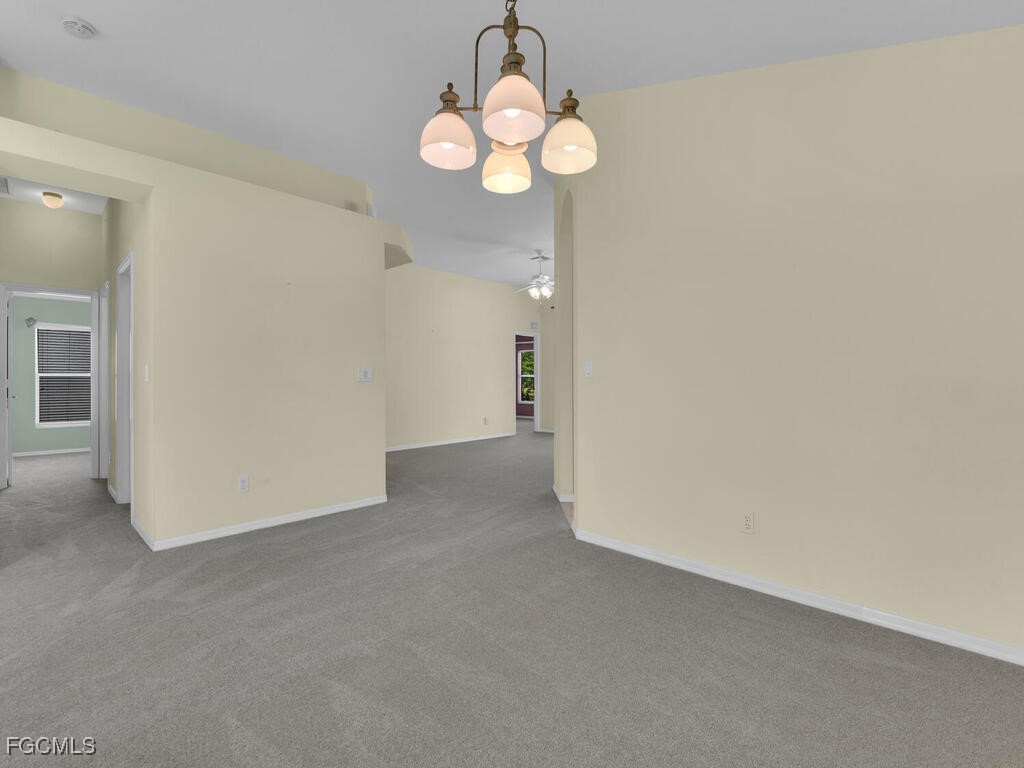 2012  Oxford Ridge Circle