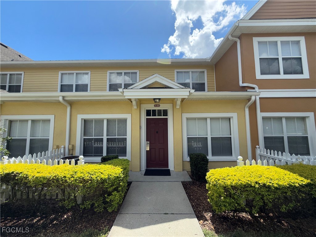 4010  Santa Maria Drive, Apt 103