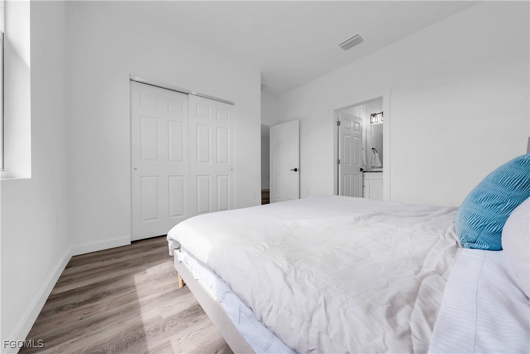 4657/4659  24th Street
