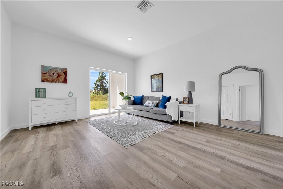 4657/4659  24th Street