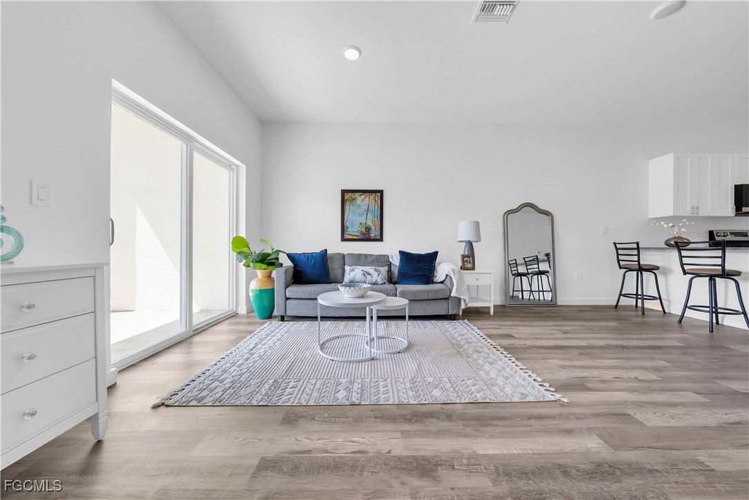 4657/4659  24th Street
