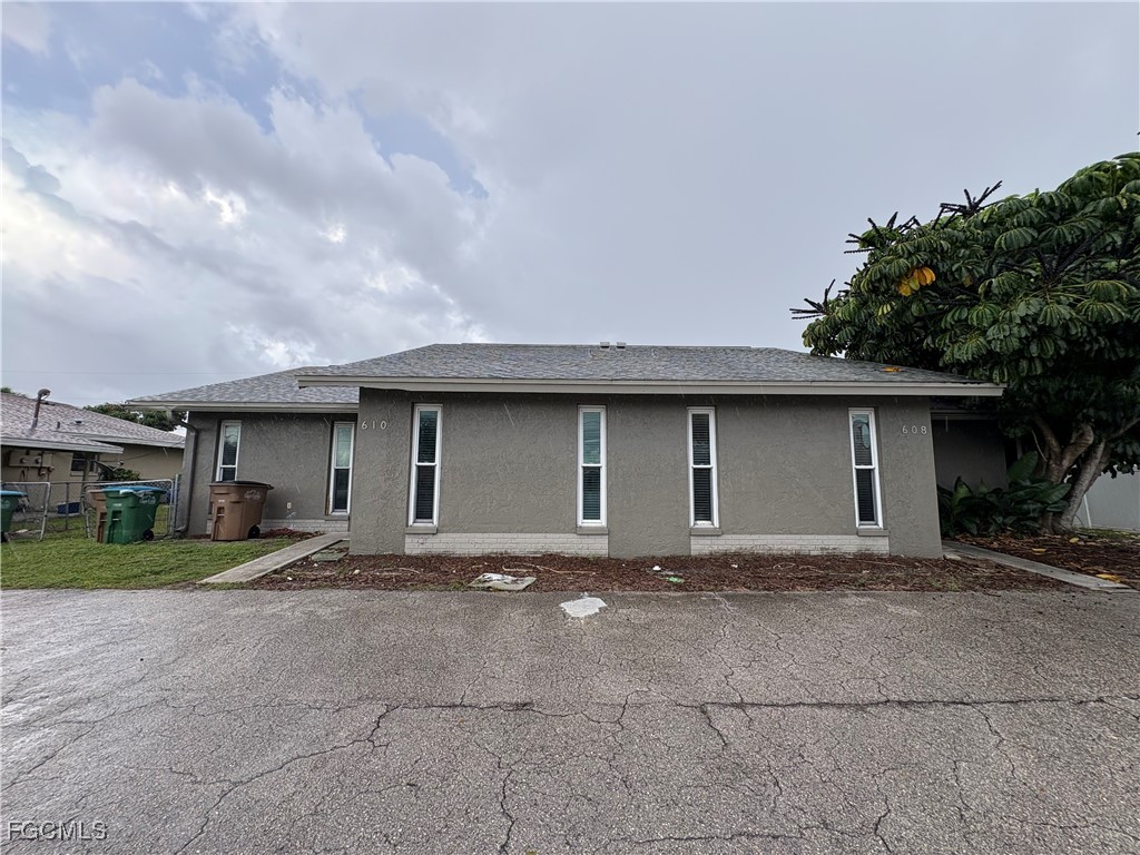 610 SE 46th Street