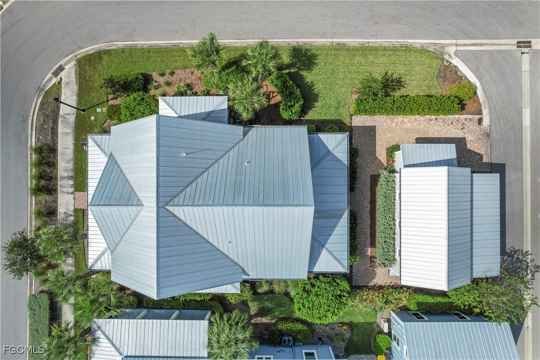 42138  Lake Timber Drive