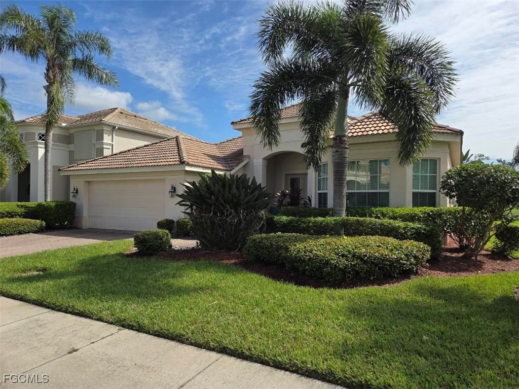 9129  Links Drive
