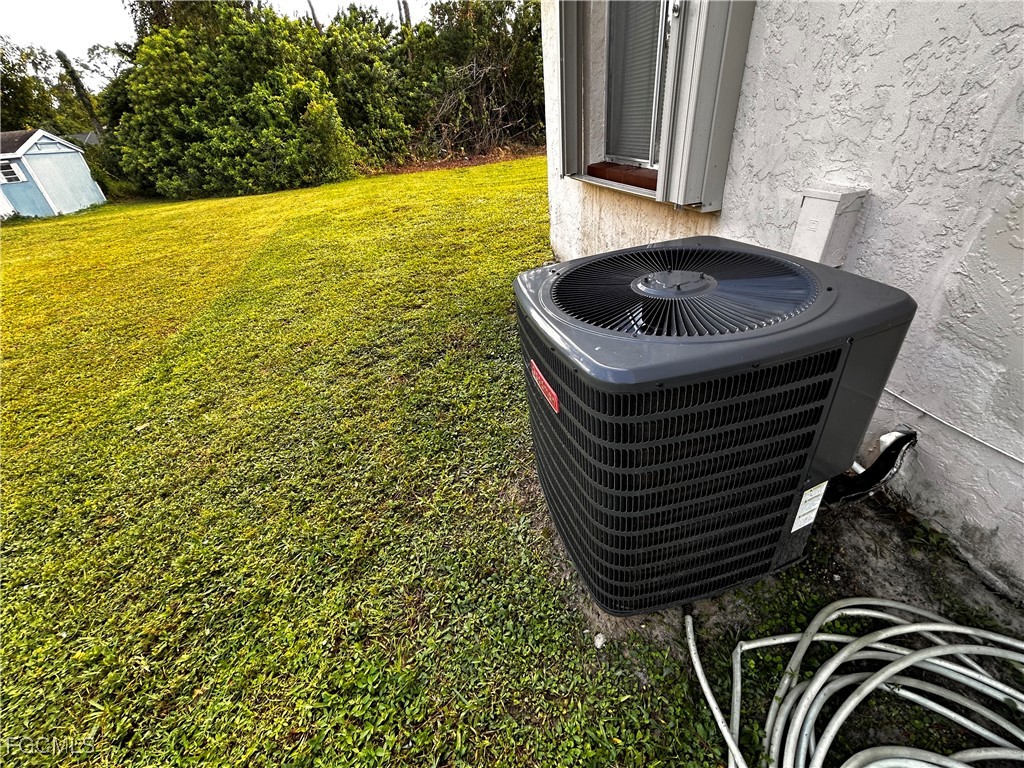 19061 / 19065  Tangerine Road