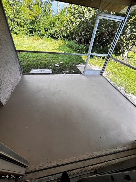 19061 / 19065  Tangerine Road