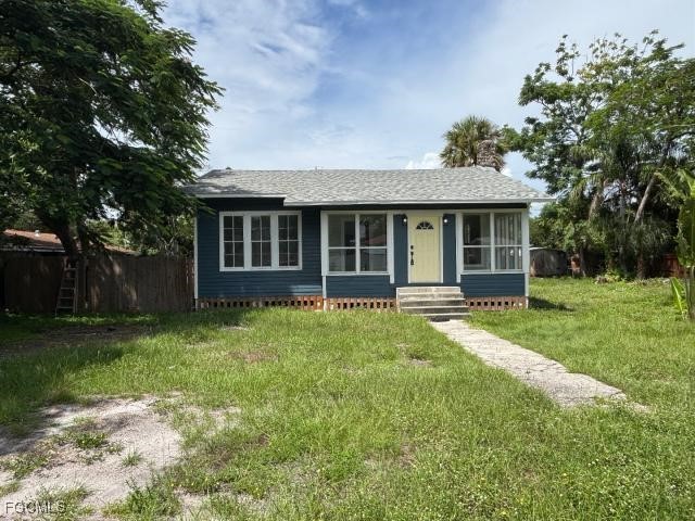 2326  Clifford Street