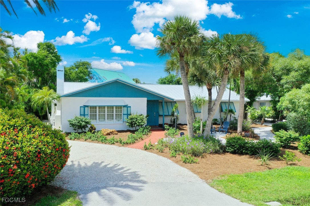 513  Rabbit Road