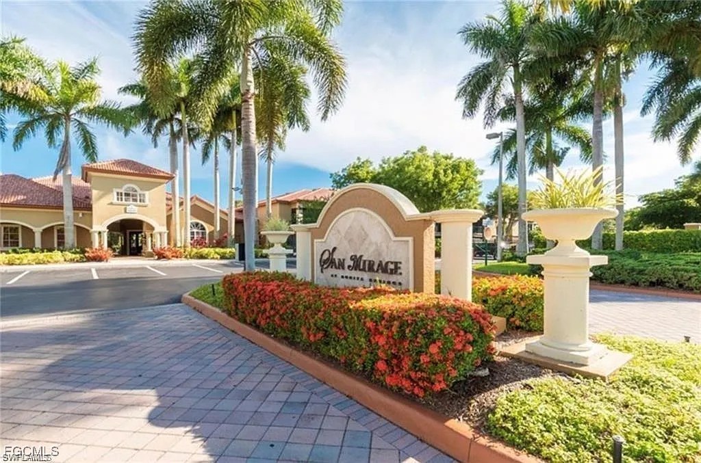 8870 Colonnades Court, Apt 337