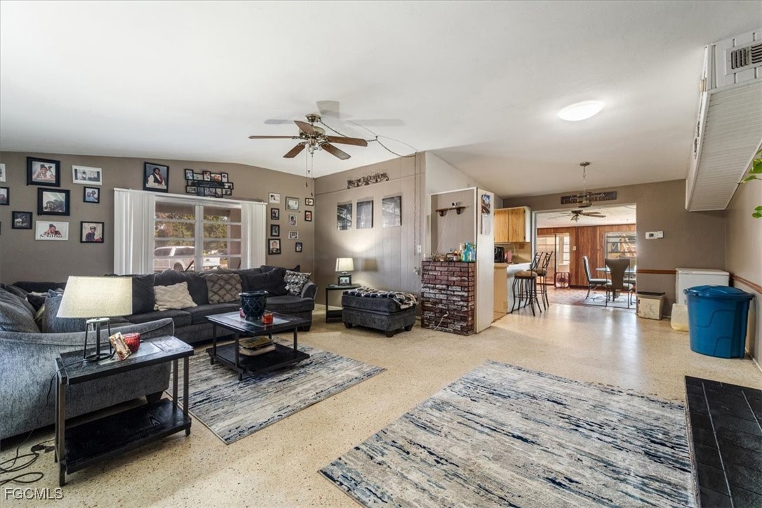 298  Lakeview Drive