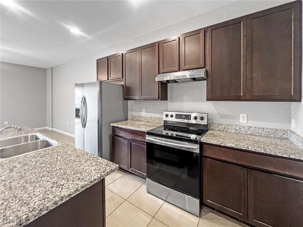 1320 SW Trafalgar Parkway