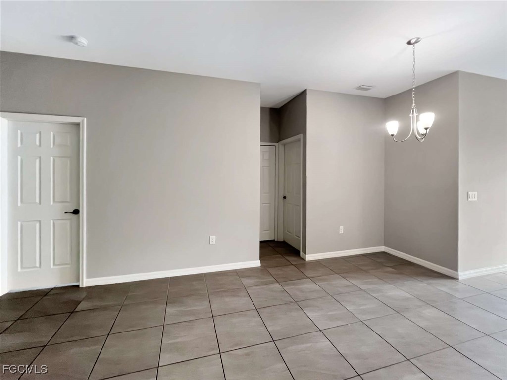 1320 SW Trafalgar Parkway