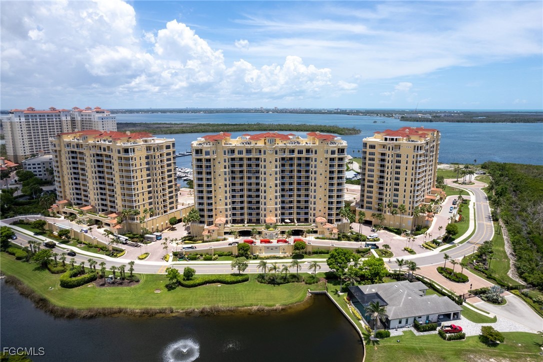 6061  Silver King Boulevard, Apt 306
