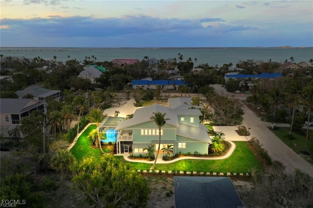 1163  Seagrape Lane