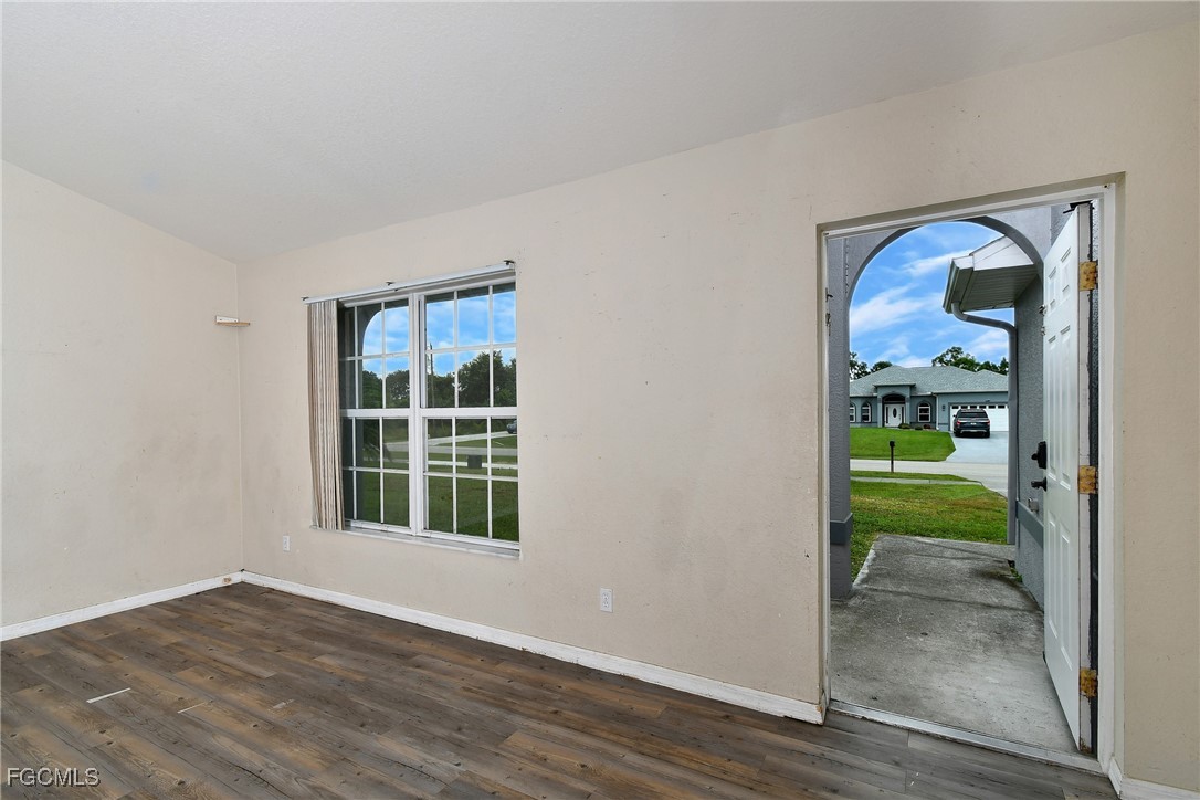 1400  Sunniland Boulevard