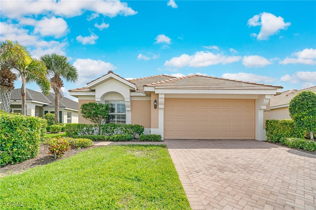 2492  Hopefield Court